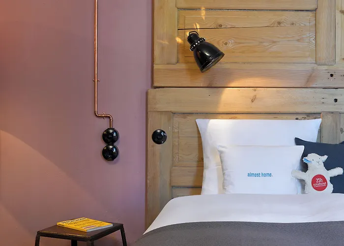 Hotel 25hours Altes Hafenamt Hamburg