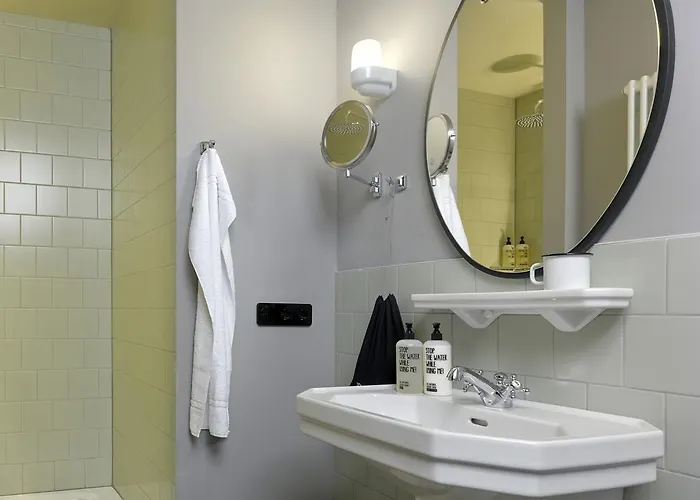 25hours Altes Hafenamt Hotel 4*